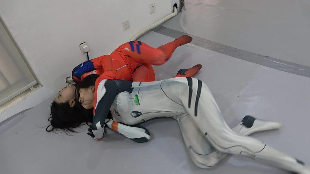 绫波丽Vs明日香