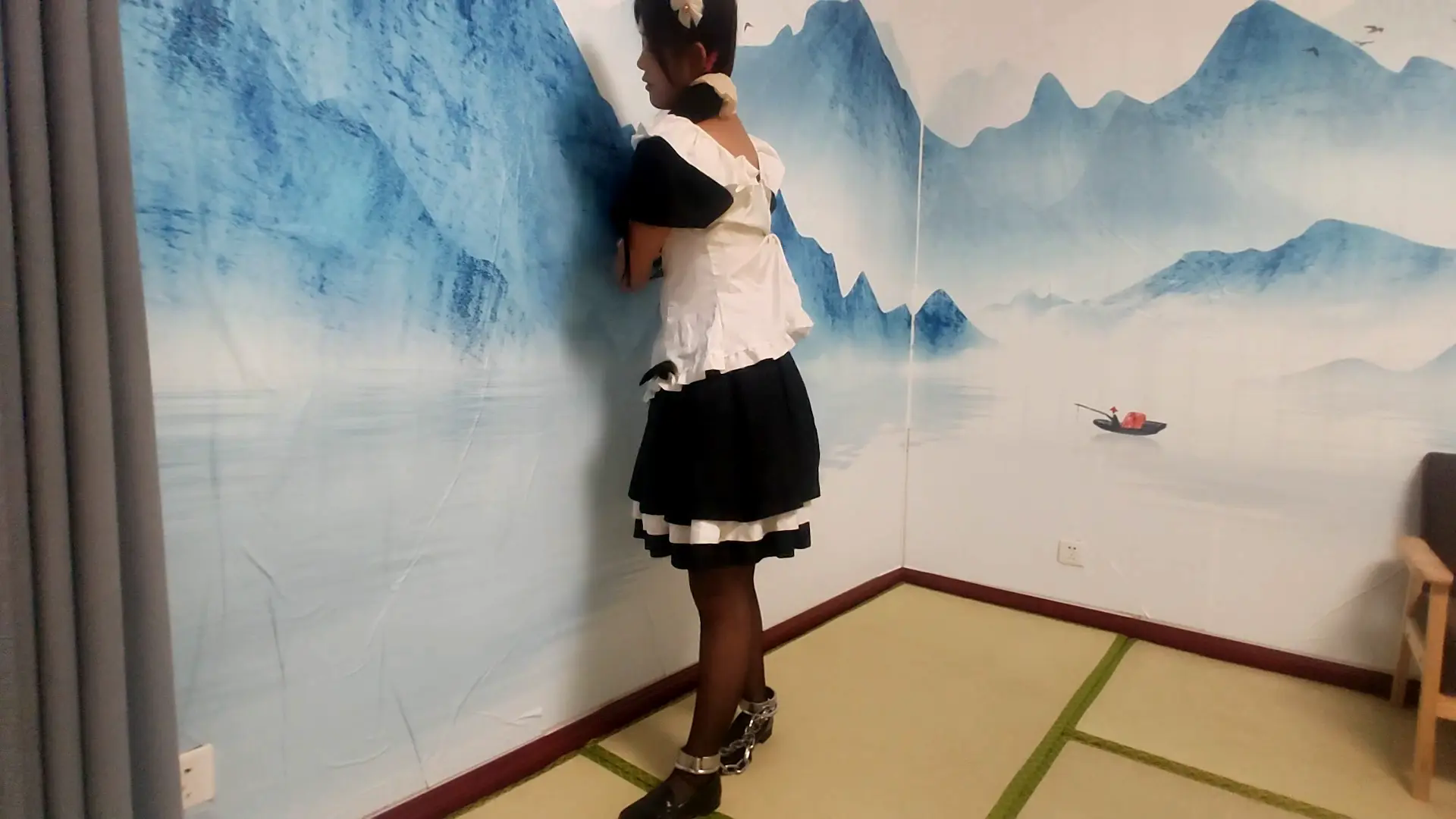 女仆镣铐