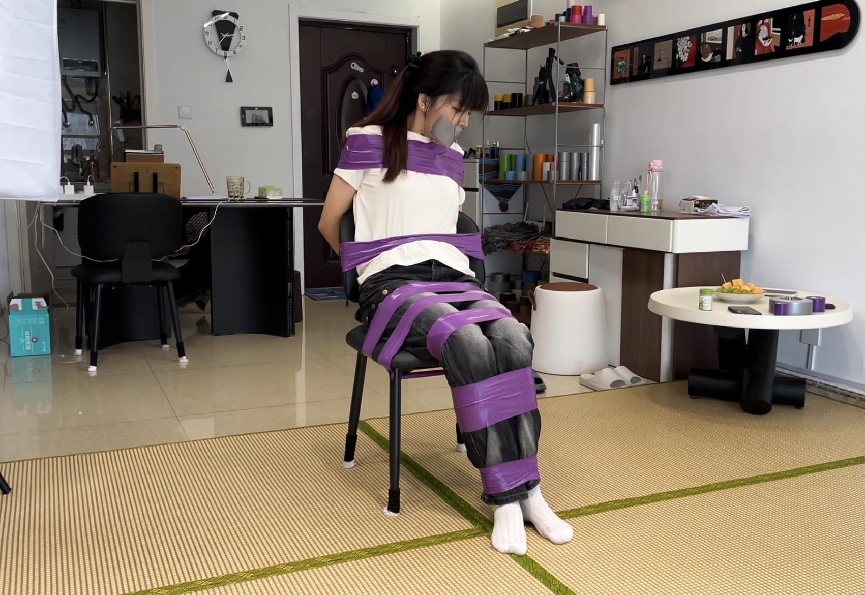 【新模小翡】紫色的束缚与银色的封嘴~