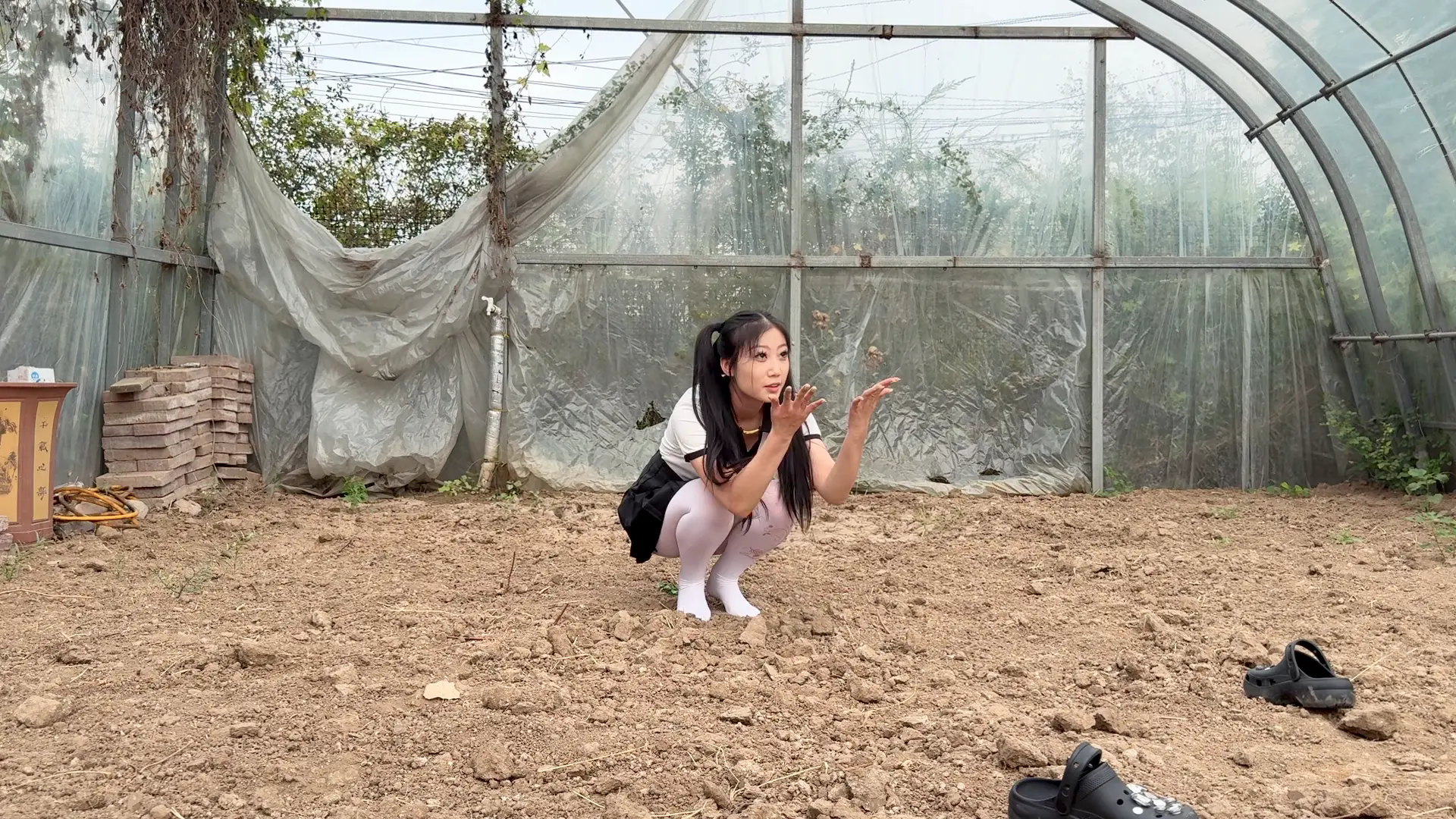 媚娘工作室-嗨玩泥巴-恋脏初体验