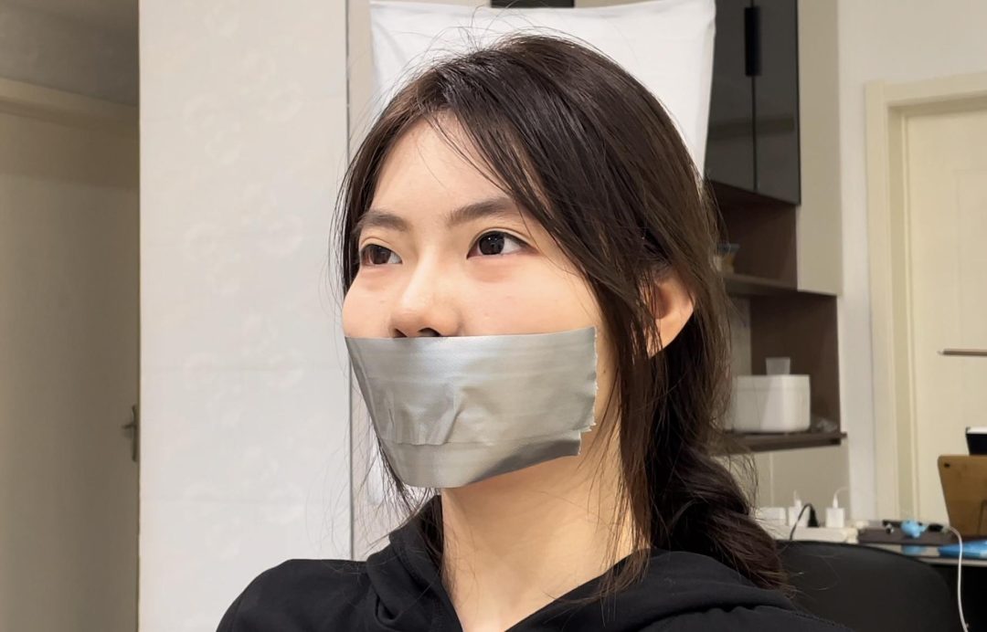 【小怡】新模小怡，封嘴后的叫声很舒适