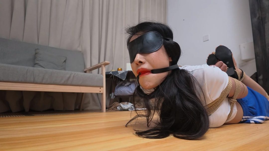 【紧缚实验室】【第八期】】【雅熙】性感女神雅熙 蒙眼堵嘴 驷马伏地剧烈挣扎！