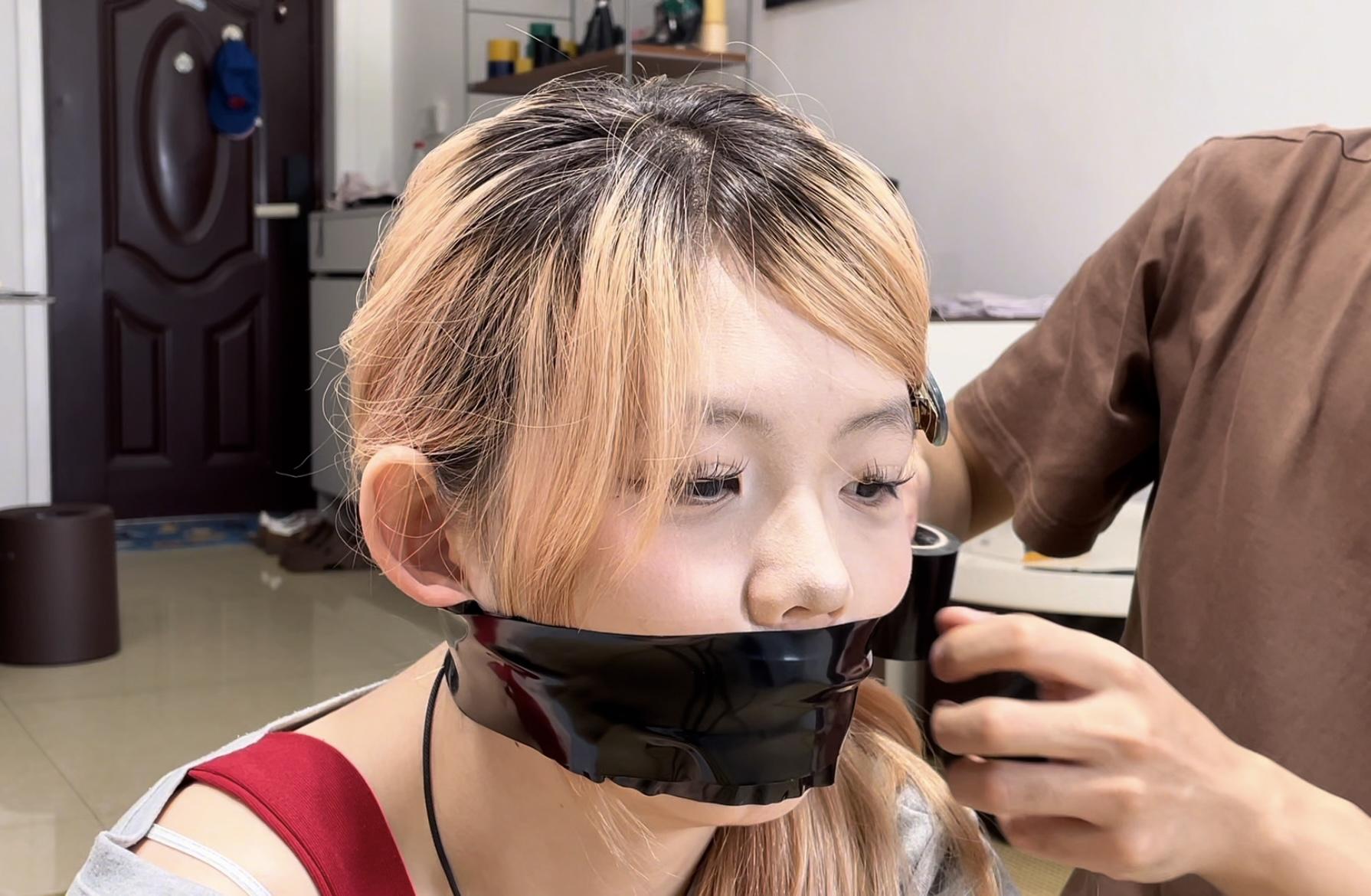 【缚艺录】胶带的惩罚3，绿色胶带的束缚