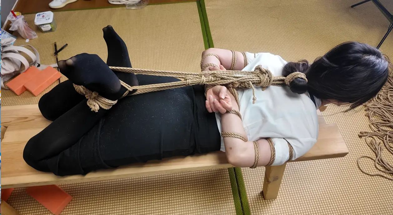 洛洛老虎凳